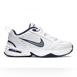 NWOT Men’s Nike Air Monarch IV Cross Training Shoes Size 11.5